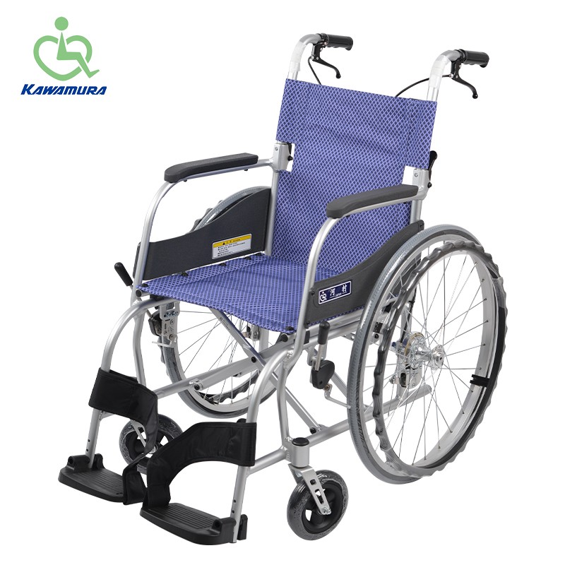 河村 日本轮椅轻便可折叠手动轮椅便携式【女性】小巧户外老人轮椅铝合金框架免充气轮胎 轻便折叠充气轮KF22-40蓝色